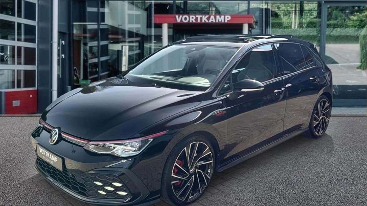 Volkswagen Golf — foto 1