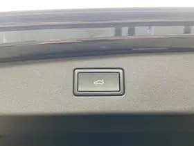 Volkswagen Tiguan thumbnail 11