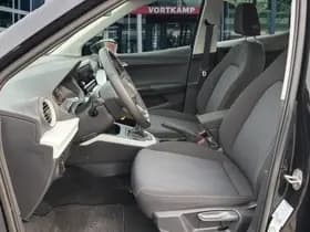 SEAT Arona thumbnail 11