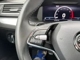 Škoda Superb thumbnail 16