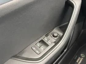 Škoda Superb thumbnail 18