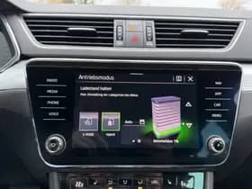 Škoda Superb thumbnail 25