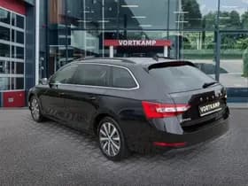 Škoda Superb thumbnail 7