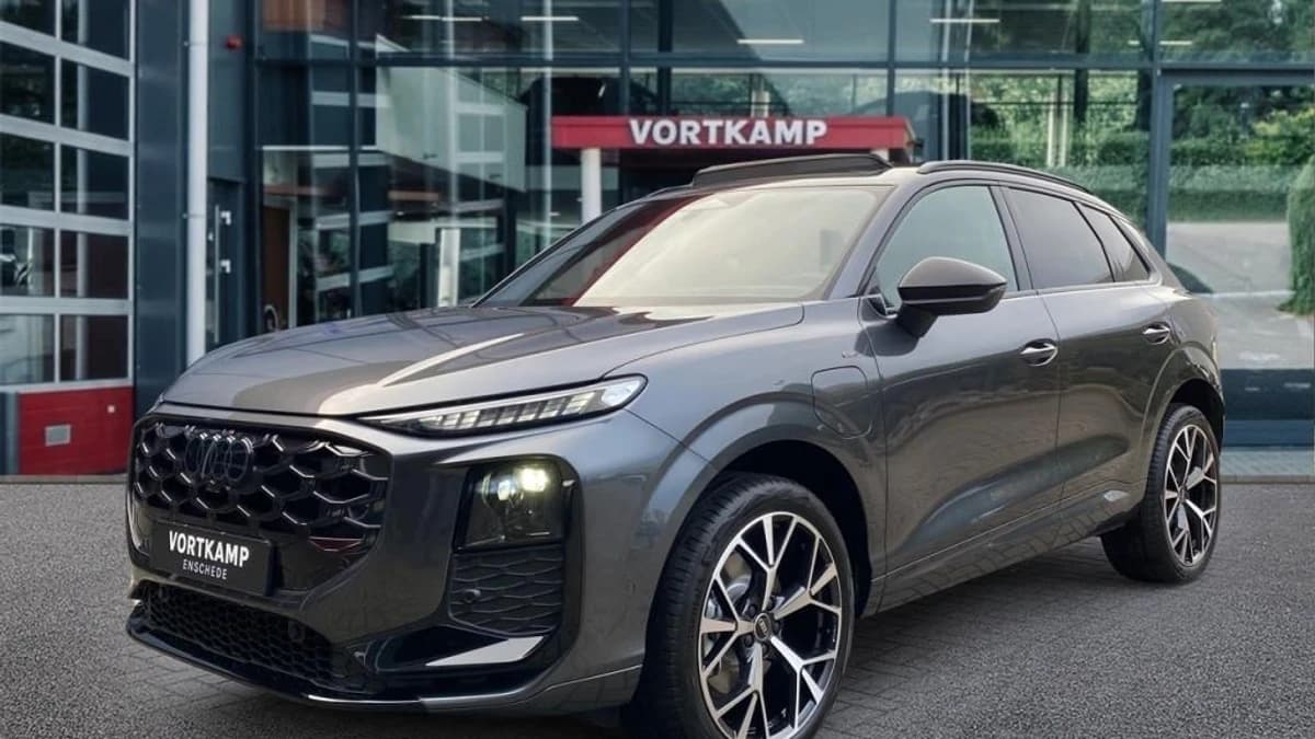 Audi Q3 — foto 1