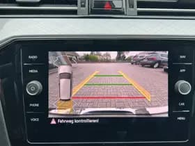 Volkswagen Passat thumbnail 21