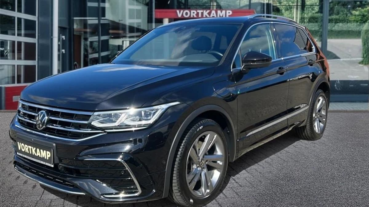 Volkswagen Tiguan — foto 1