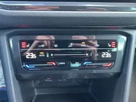 Volkswagen Tiguan thumbnail 22