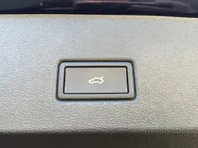 Volkswagen T-Roc thumbnail 12