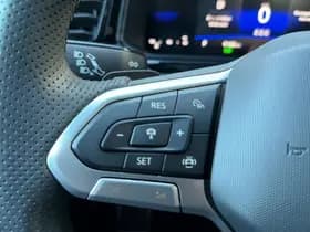 Volkswagen T-Roc thumbnail 19