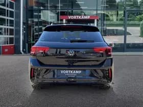 Volkswagen T-Roc thumbnail 6