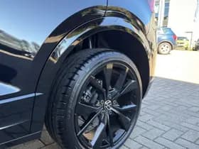 Volkswagen T-Roc thumbnail 10