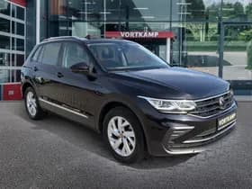 Volkswagen Tiguan thumbnail 3