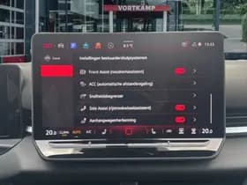 Volkswagen T-Roc thumbnail 24