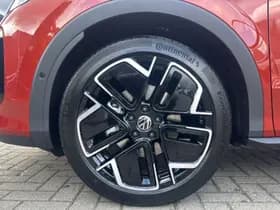 Volkswagen T-Roc thumbnail 9