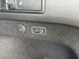 Volkswagen Passat thumbnail 12