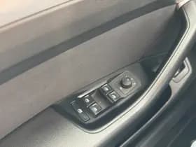 Volkswagen Passat thumbnail 20