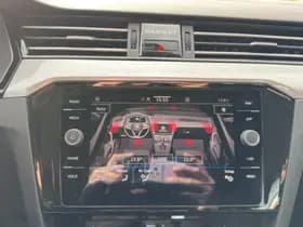 Volkswagen Passat thumbnail 26