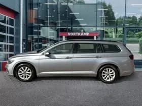Volkswagen Passat thumbnail 8