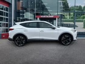 CUPRA Formentor thumbnail 4