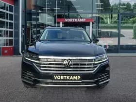Volkswagen Touareg thumbnail 2
