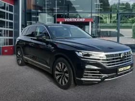 Volkswagen Touareg thumbnail 3