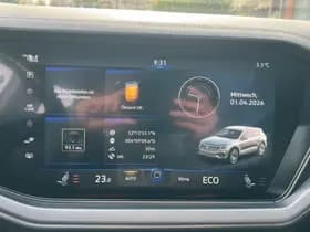 Volkswagen Touareg thumbnail 24