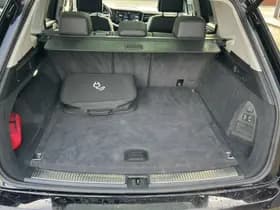 Volkswagen Touareg thumbnail 10