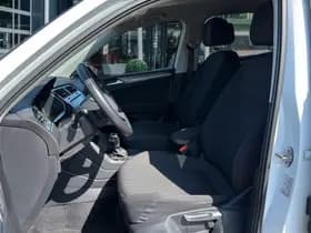 Volkswagen Tiguan thumbnail 12
