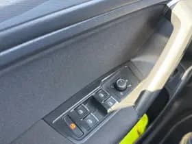 Volkswagen Tiguan thumbnail 18