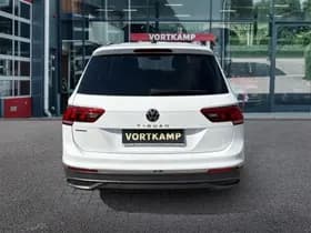 Volkswagen Tiguan thumbnail 6