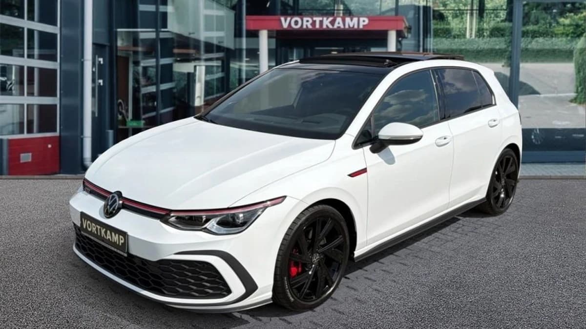 Volkswagen Golf — foto 1
