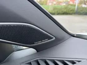 Volkswagen Golf thumbnail 26