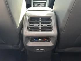 Volkswagen Tiguan thumbnail 16