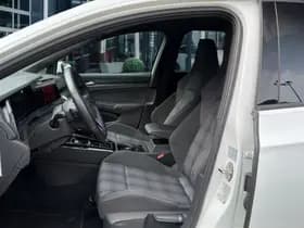 Volkswagen Golf thumbnail 11