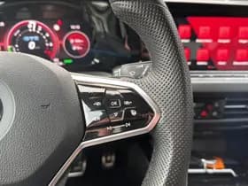 Volkswagen Golf thumbnail 18