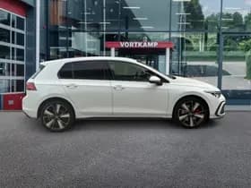 Volkswagen Golf thumbnail 4