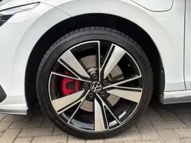 Volkswagen Golf thumbnail 9