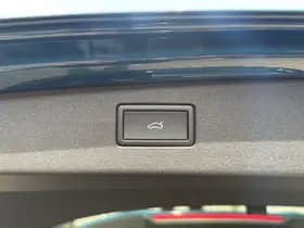 Volkswagen Tiguan thumbnail 11