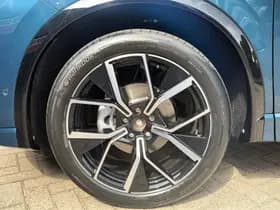 Volkswagen Tiguan thumbnail 9