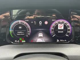 Volkswagen Golf thumbnail 16