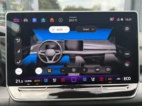 Volkswagen Golf thumbnail 30