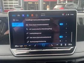 Volkswagen Tiguan thumbnail 24