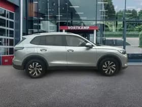 Volkswagen Tiguan thumbnail 4