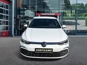 Volkswagen Golf thumbnail 2