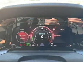 Volkswagen Golf thumbnail 17