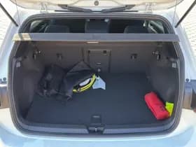 Volkswagen Golf thumbnail 10