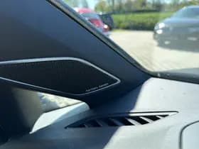 Volkswagen Golf thumbnail 25