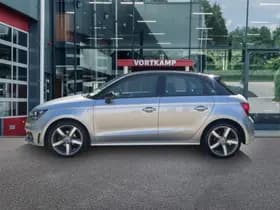 Audi A1 thumbnail 8