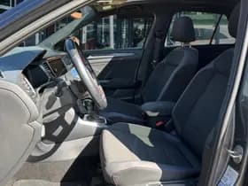 Volkswagen T-Roc thumbnail 12