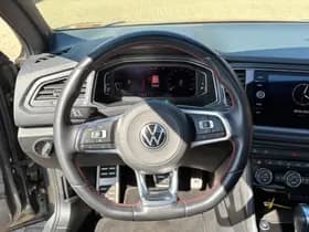 Volkswagen T-Roc thumbnail 13